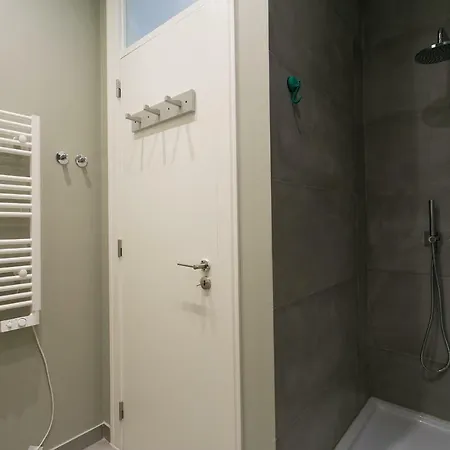 Apartamento Altido Elegant Deluxe & Altido Luxurious 3-bedroom Apt With Terrace In Intendente