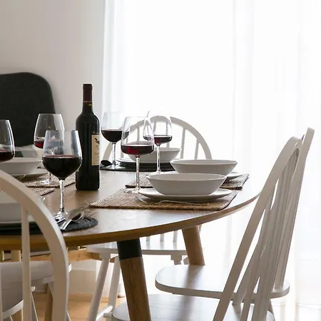 Altido Elegant Deluxe & Altido Luxurious 3-bedroom Apt With Terrace In Intendente Apartman *
